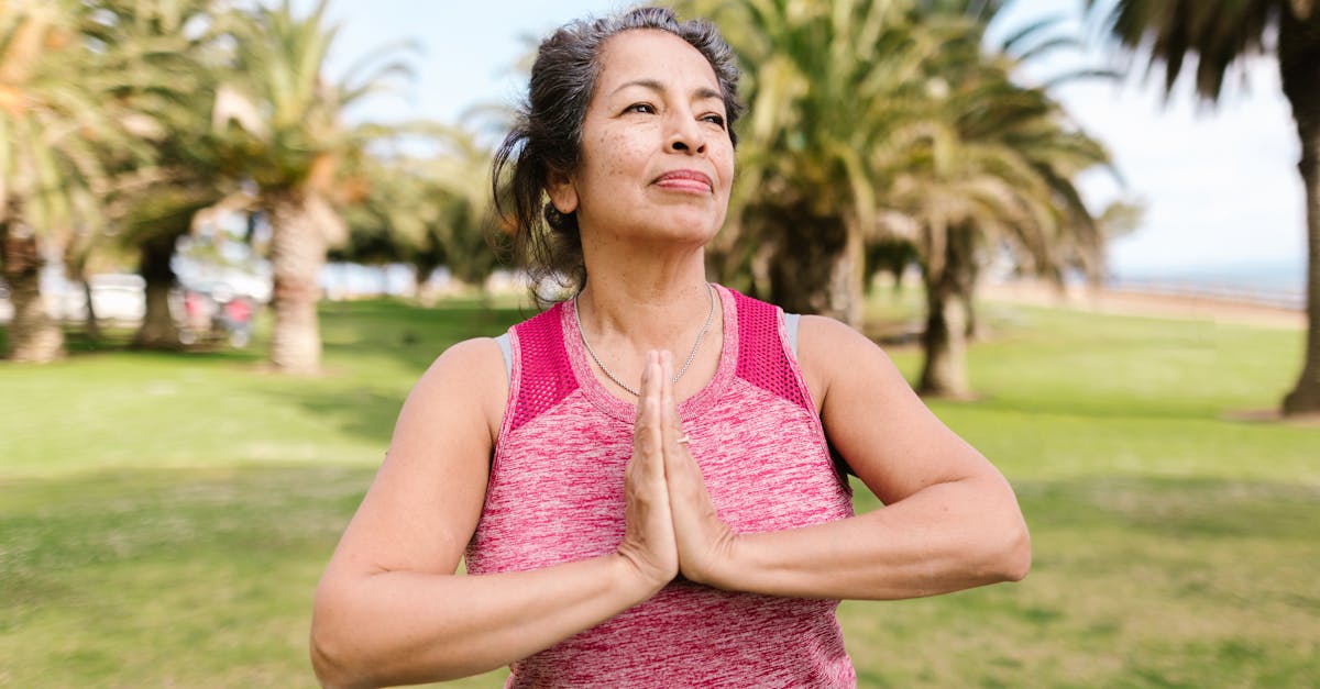 découvrez nos offres d'assurance santé seniors pour une protection adaptée à vos besoins. profitez de garanties spécifiques pour préserver votre santé et votre sérénité.