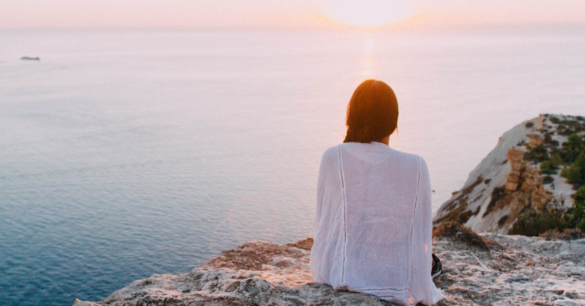 découvrez des ressources et des conseils pour prendre soin de votre santé mentale, surmonter le stress et améliorer votre bien-être mental avec notre contenu sur la santé mentale.